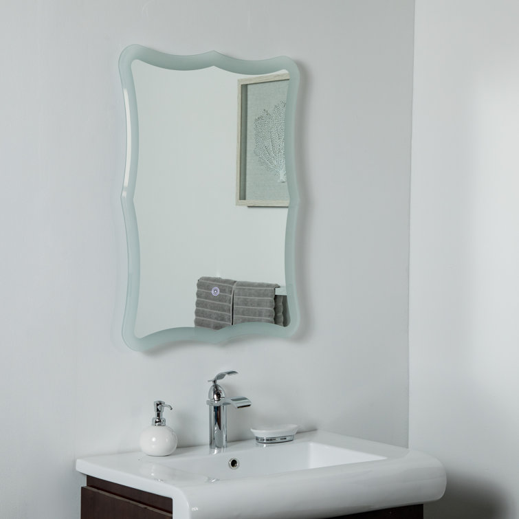 Frameless Bathroom Mirrors for a Clean Look